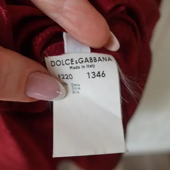 Vintage 90s Dolce & Gabbana Shirt Womens 44 Red Silk Logo Print Button Up Blouse